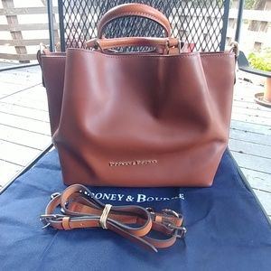 Dooney & Bourke City Large Barlow